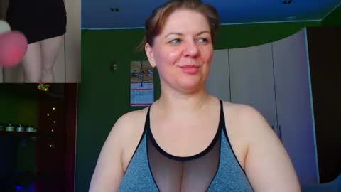 Snapshot of veronikawgold chatting on 06-11-26, 02:59 VeronikawGold online show from 06-11-26, 02:59