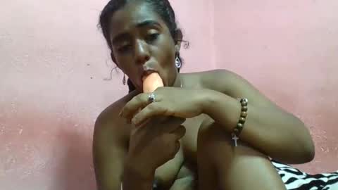 verronique1511 online show from 03-12-25, 03:07