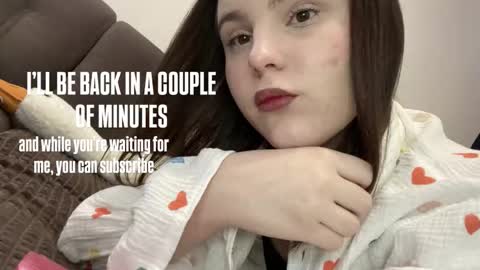 Snapshot of vertuliana chatting on 12-21-25, 05:42 Karina followed me bb online show from 12-21-25, 05:42