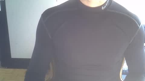 Snapshot of veryhotpervert chatting on 09-29-25, 03:06 veryhotpervert online show from 09-29-25, 03:06