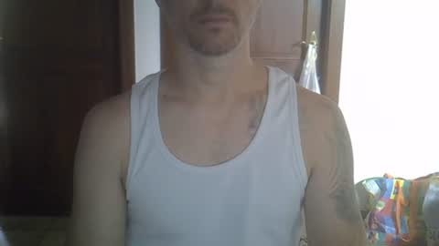 Snapshot of veryhotpervert chatting on 07-05-26, 02:46 veryhotpervert online show from 07-05-26, 02:46