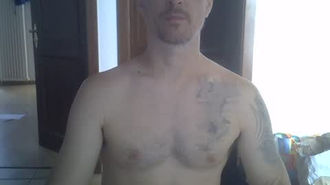 Snapshot of veryhotpervert chatting on 07-08-26, 01:37 veryhotpervert online show from 07-08-26, 01:37