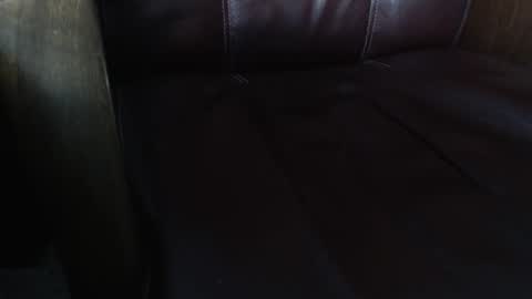 Erik online show from 01-12-25, 05:44