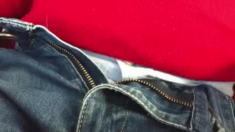 Snapshot of verylittletiny chatting on 10-29-25, 08:16 Erik online show from 10-29-25, 08:16