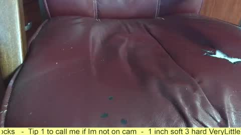 Snapshot of verylittletiny chatting on 11-14-25, 06:17 Erik online show from 11-14-25, 06:17