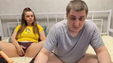 VeryPassionateCouple online show from 04-21-26, 01:28