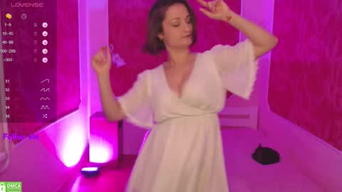 Kate online show from 11-28-25, 09:01