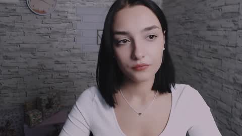 Ana online show from 12-23-24, 12:41