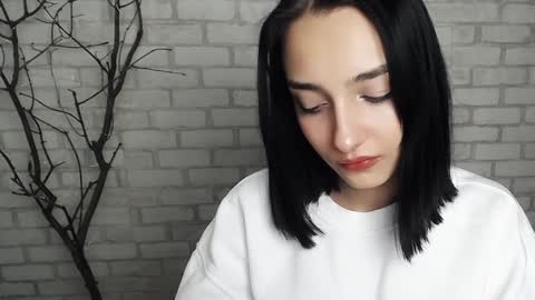 Ana online show from 01-02-25, 01:49