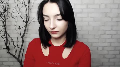 Ana online show from 01-20-25, 12:18