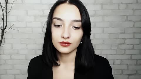 Ana online show from 02-13-25, 05:33