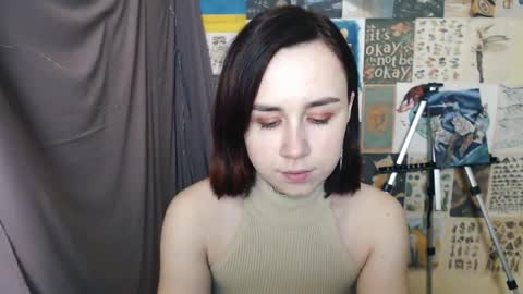 veryveryvery_shy online show from 01-10-25, 06:42