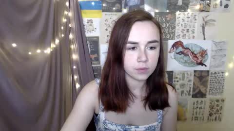 veryveryvery_shy online show from 11-11-25, 09:20