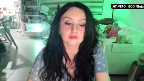 Snapshot of vesafine chatting on 11-05-25, 04:23 vesafine online show from 11-05-25, 04:23