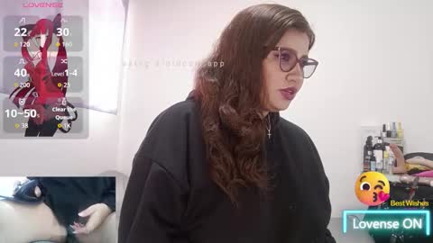 Vesper Vixen online show from 11-18-25, 02:10