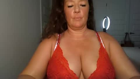 Snapshot of vestavetiver chatting on 07-12-26, 09:06 Vesta online show from 07-12-26, 09:06