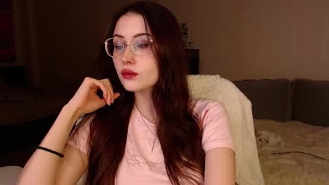 Snapshot of vetta_dey chatting on 03-07-26, 09:12 Iva online show from 03-07-26, 09:12