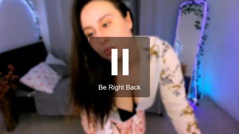 Camilla online show from 03-07-26, 06:32