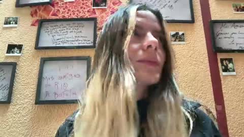 papichulo y mamichula online show from 07-06-26, 03:58