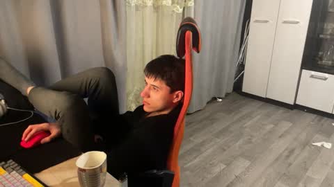 vialeras online show from 03-18-26, 04:21