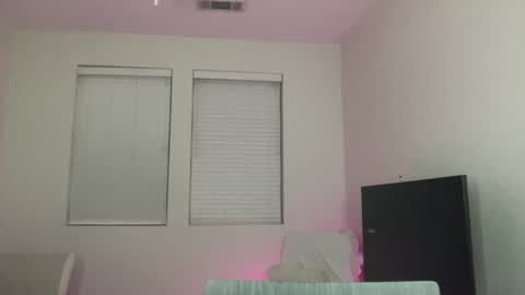 Snapshot of viarlunaa chatting on 07-20-26, 05:33 viarlunaa online show from 07-20-26, 05:33