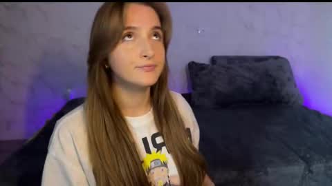 Snapshot of vibe_and_night chatting on 10-09-25, 10:57 Vail and Nevada online show from 10-09-25, 10:57