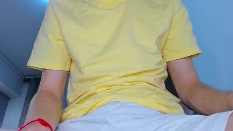 Snapshot of vibemygirl chatting on 10-16-25, 12:28 vibemygirl online show from 10-16-25, 12:28