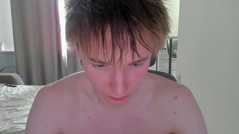 Snapshot of vibemygirl chatting on 05-31-26, 10:22 vibemygirl online show from 05-31-26, 10:22