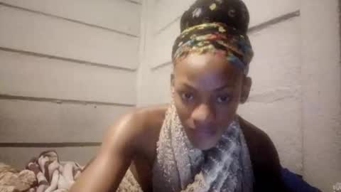 vibeswithcaramel online show from 11-03-25, 07:37
