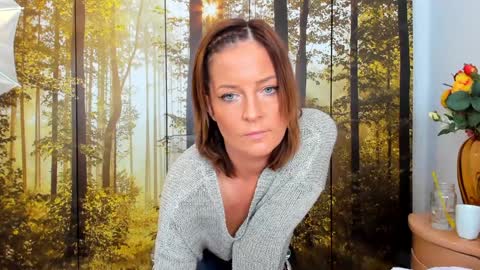 ViciousQueenu can call me Laura online show from 03-09-25, 11:03