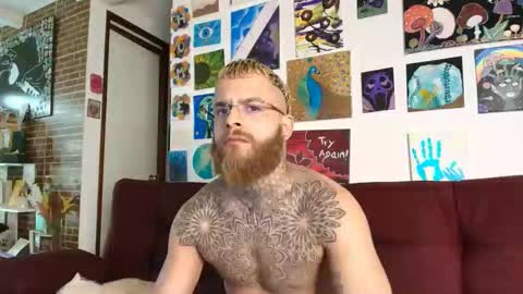 Snapshot of vickingcock7 chatting on 10-19-25, 09:43 vickingcock7 online show from 10-19-25, 09:43