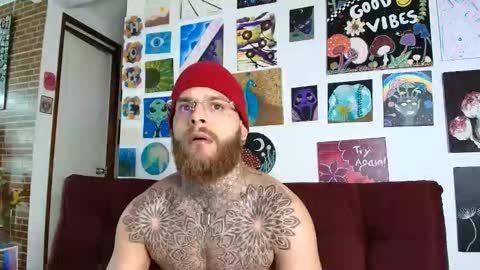 Snapshot of vickingcock7 chatting on 11-03-25, 06:47 vickingcock7 online show from 11-03-25, 06:47