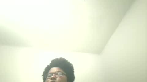 Snapshot of vickiryder56 chatting on 05-28-26, 03:53 vickiryder56 online show from 05-28-26, 03:53