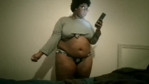 Snapshot of vickiryder56 chatting on 06-20-26, 02:58 vickiryder56 online show from 06-20-26, 02:58
