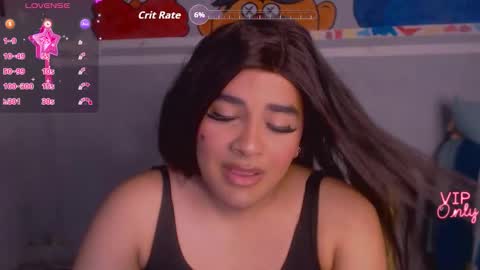 Snapshot of vicky_carrington chatting on 03-18-26, 12:36 online show from 03-18-26, 12:36