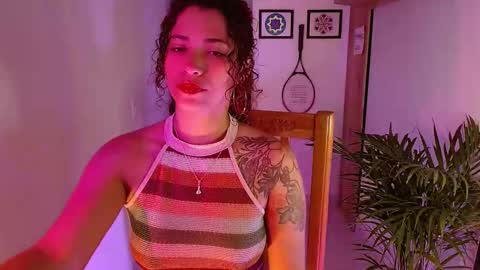 Vicky  online show from 01-08-25, 12:26