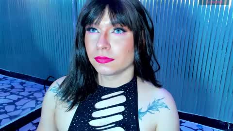 Snapshot of vicky_hot_x chatting on 06-02-26, 01:02 online show from 06-02-26, 01:02