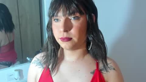 Snapshot of vicky_hot_x chatting on 06-06-26, 12:05 online show from 06-06-26, 12:05