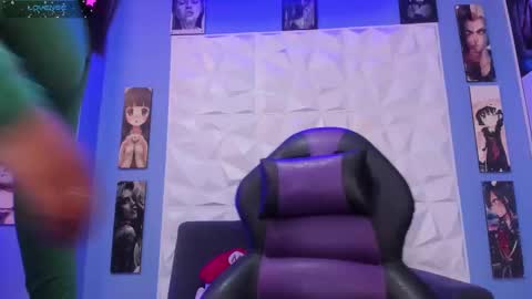 Vicky online show from 10-02-25, 09:22