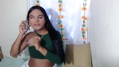 Snapshot of vickyxdany chatting on 05-01-26, 06:56 vickyxdany online show from 05-01-26, 06:56