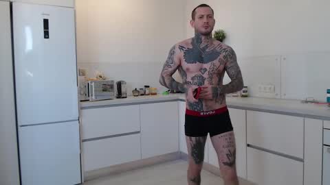 Snapshot of victor_rhino chatting on 02-23-26, 11:18 Victor rhinoff online show from 02-23-26, 11:18