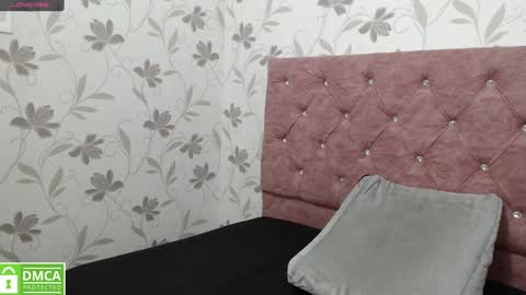 Victoria  online show from 01-16-25, 03:45