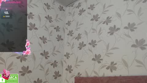 Victoria  online show from 01-18-25, 09:02