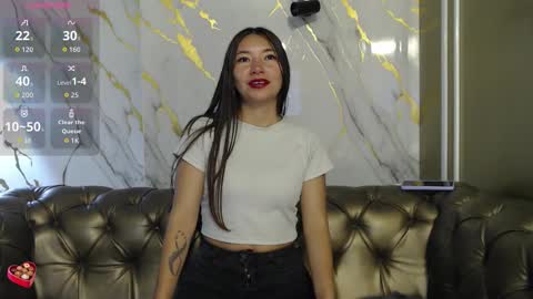 Victoria  online show from 10-18-25, 04:15