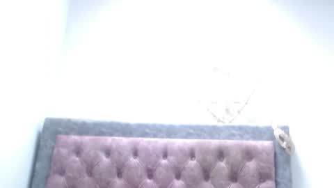 Snapshot of victoria25_meester chatting on 05-22-26, 02:01 Hi guys Im victoria Be the one who can control me in PVT online show from 05-22-26, 02:01
