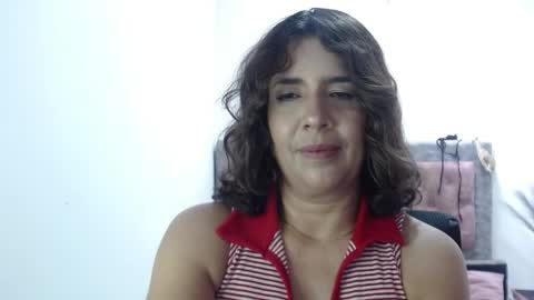 Snapshot of victoria25_meester chatting on 06-04-26, 03:40 Hi guys Im victoria Be the one who can control me in PVT online show from 06-04-26, 03:40