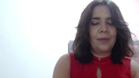 Snapshot of victoria25_meester chatting on 07-06-26, 08:33 Hi guys Im victoria Be the one who can control me in PVT online show from 07-06-26, 08:33