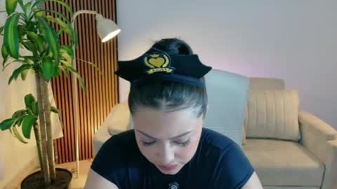 victoria online show from 04-29-26, 02:21