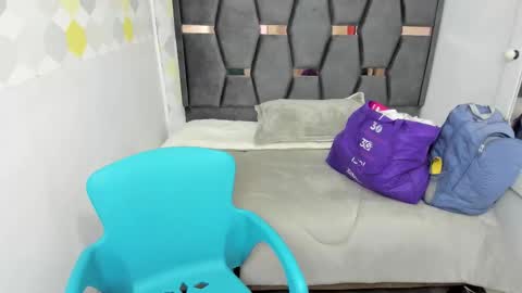 Snapshot of victoria_adamns chatting on 09-10-25, 12:05 V I C T O R I A online show from 09-10-25, 12:05