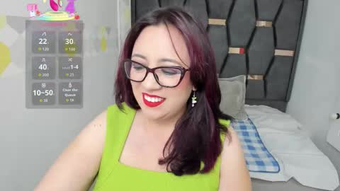 Snapshot of victoria_adamns chatting on 09-25-25, 11:58 V I C T O R I A online show from 09-25-25, 11:58